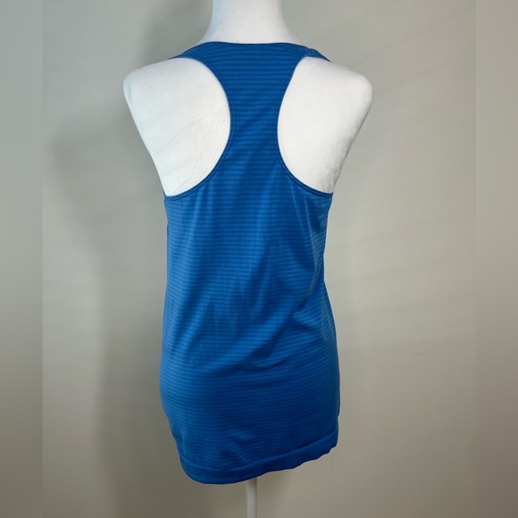 Under Armour Seamless Racerback Tank – Blue Stripe | Women’s M/L (measured) - Picture 2 of 4